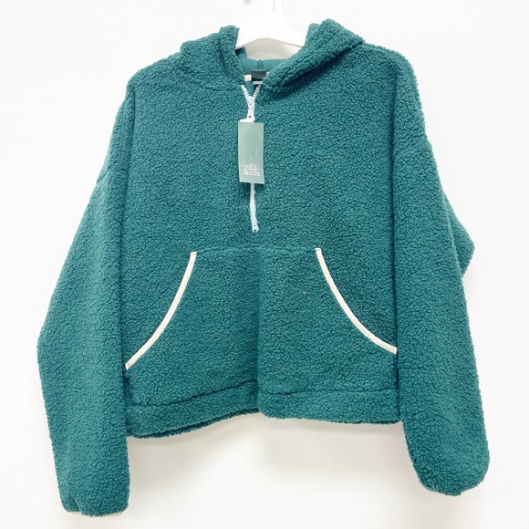 Wild Fable Jackets & Blazers - Wild Fable NWT Women's L Green Sherpa Cropped Half-Zip Hoodie Teddy Jacket
